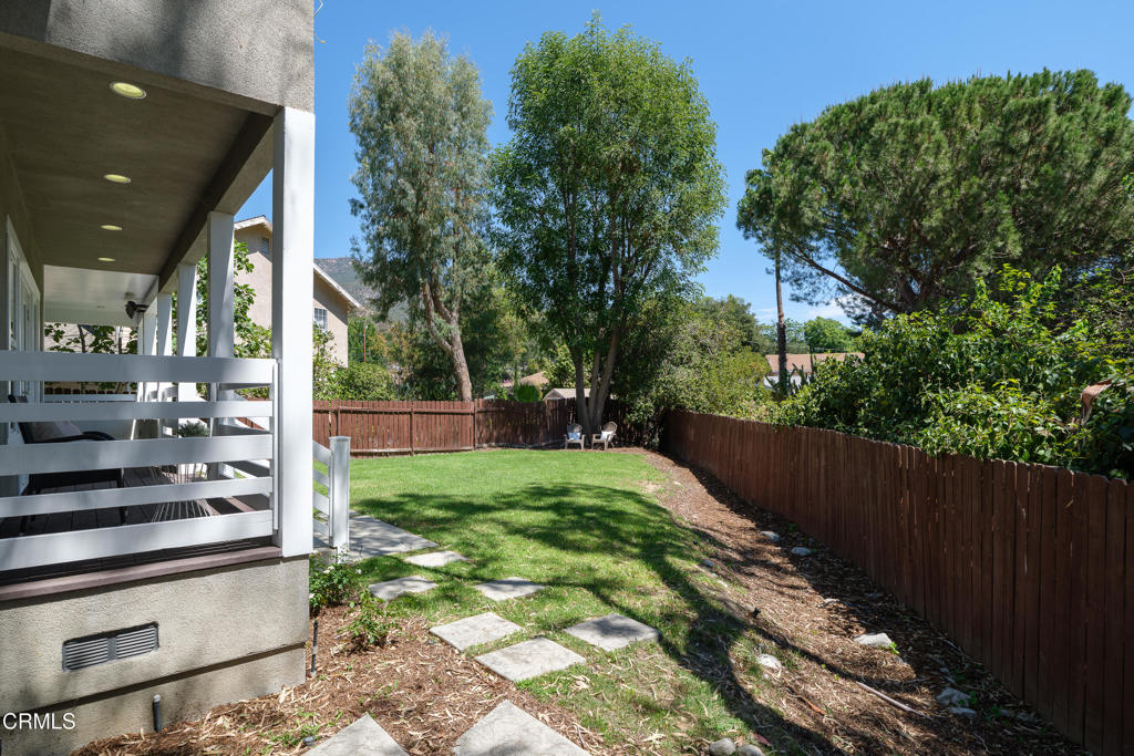 10128 Golden Oaks Avenue Property Photo 51