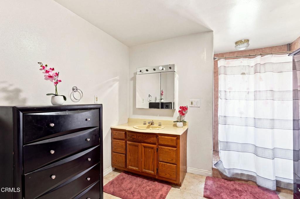 144 Backus Avenue Property Photo 17