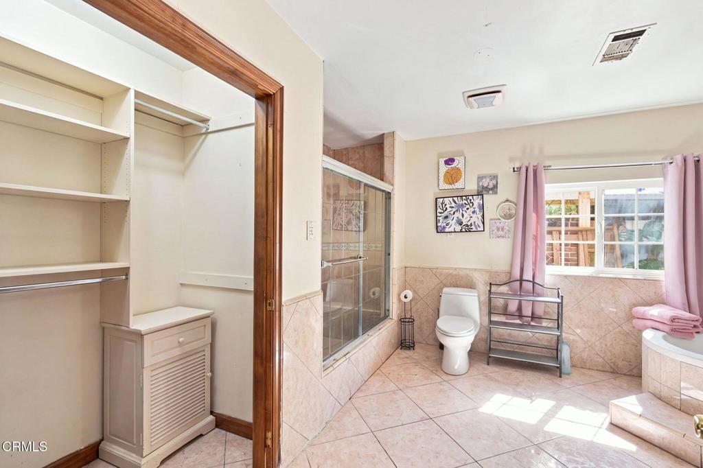 144 Backus Avenue Property Photo 24