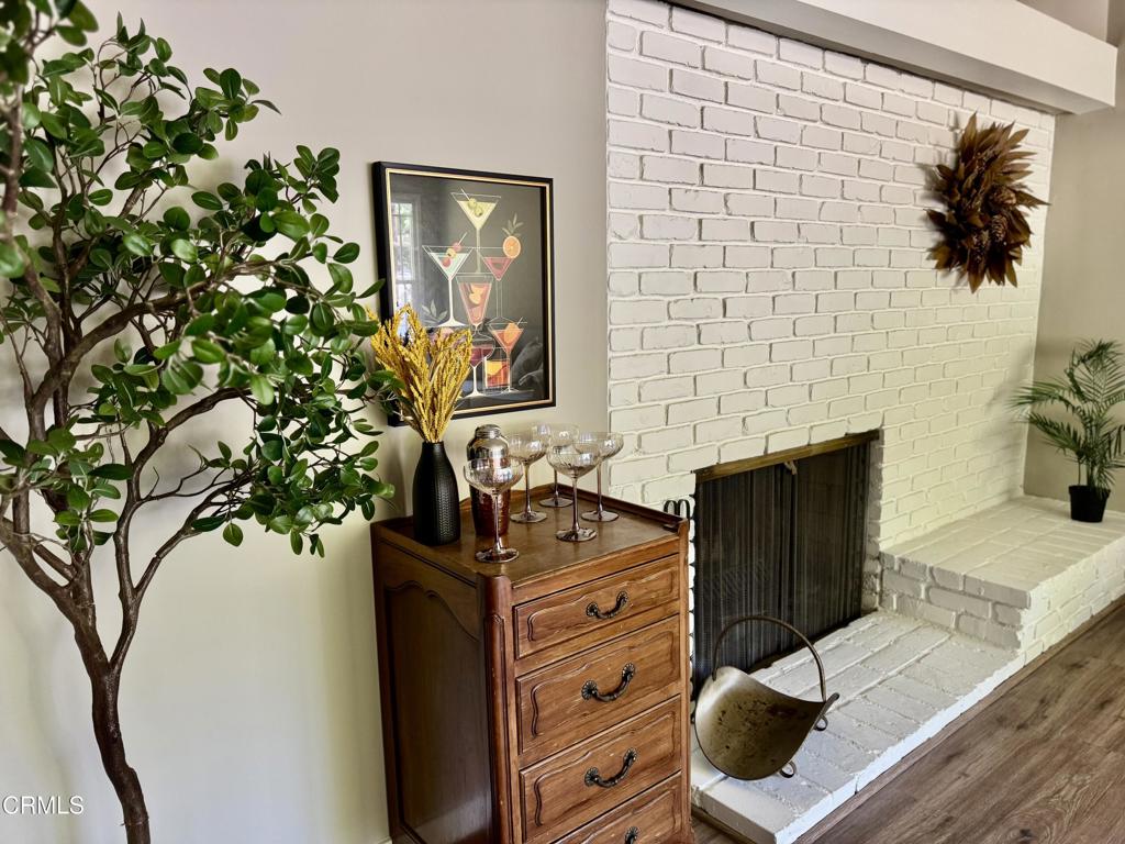 3911 El Lado Drive Property Photo 6