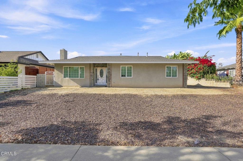 1423 W 8th Street Property Photo 7