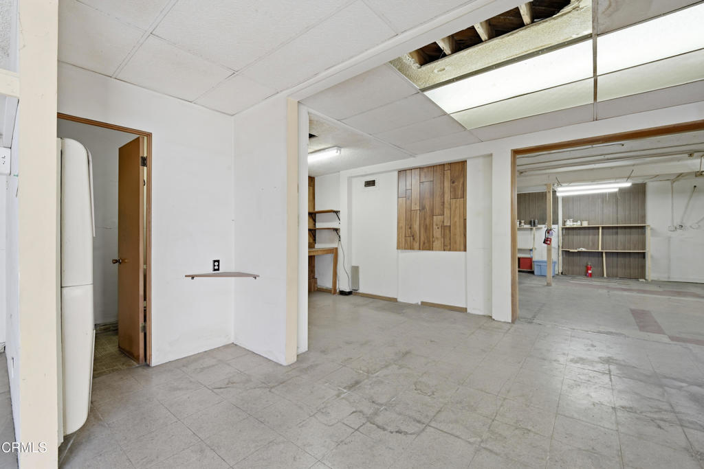 915 W Olive W Property Photo 6