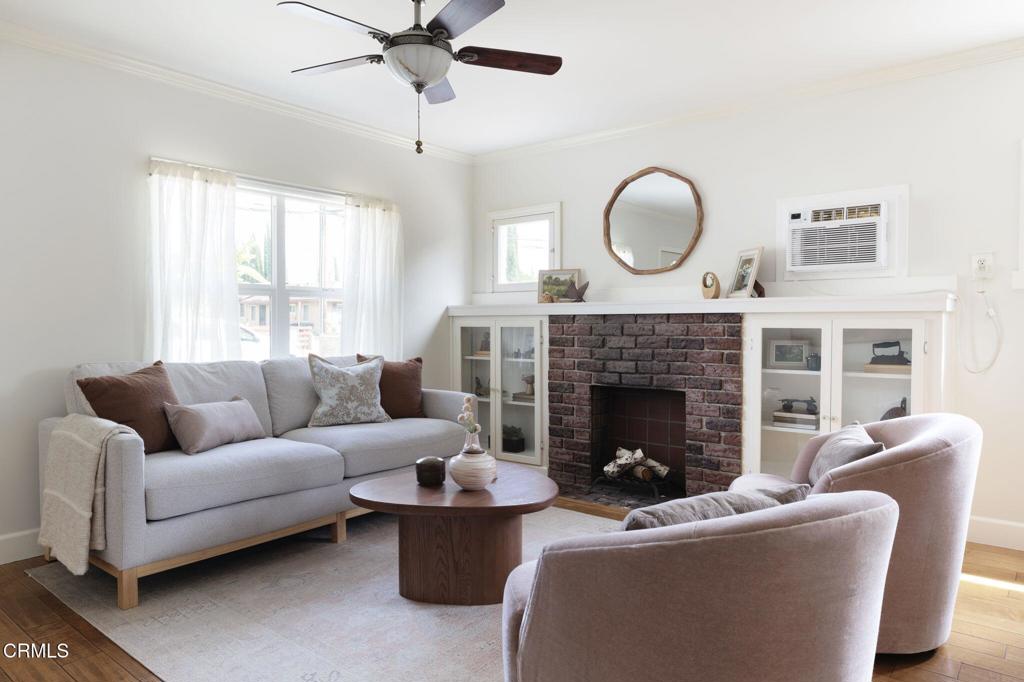 809 S Mayflower Avenue Property Photo 3