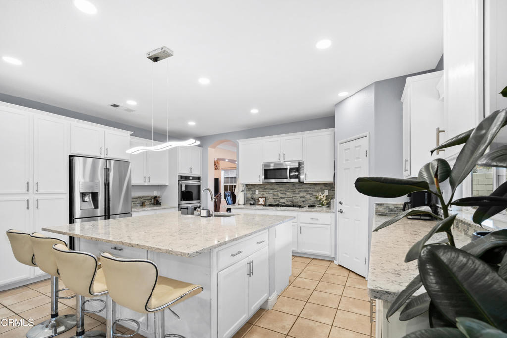 41910 Montallegro Street Property Photo 14