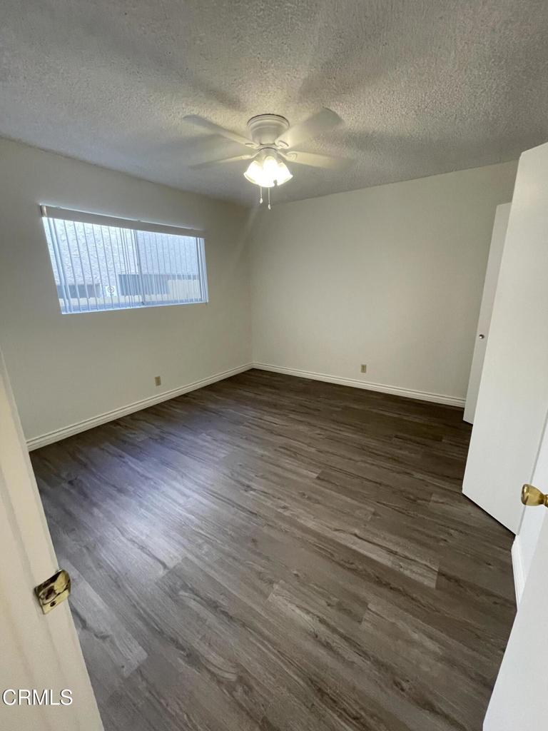 2707 Montrose Avenue 3 Property Photo 16