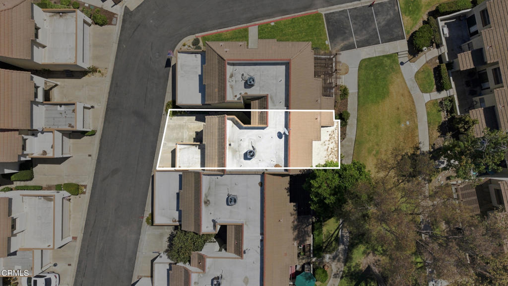 884 Endicott Drive Property Photo 44
