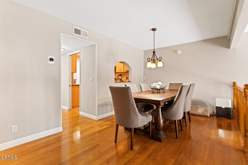18409 Collins Street F Property Photo 16