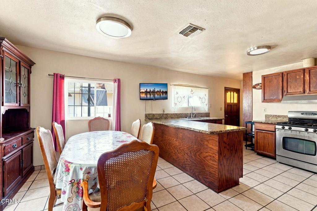 144 Backus Avenue Property Photo 3
