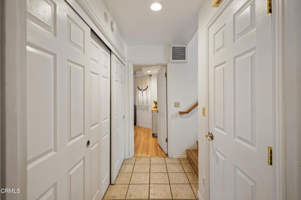 568 Silver Tip Drive Property Photo 35
