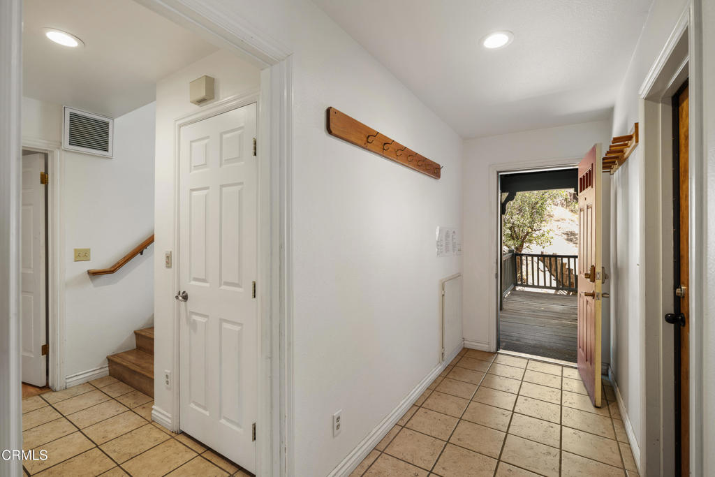 568 Silver Tip Drive Property Photo 42