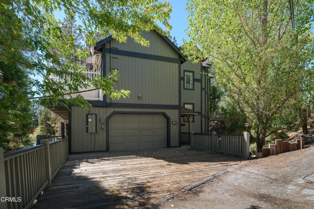568 Silver Tip Drive Property Photo 44