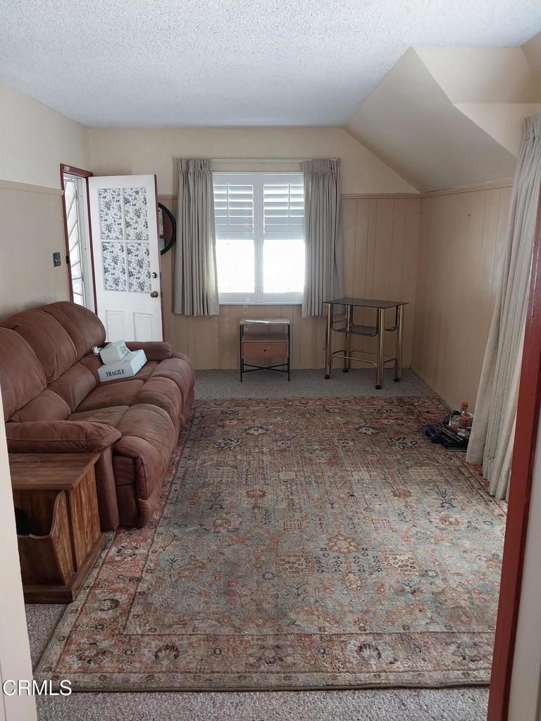 3657 Homeland Drive Property Photo 3
