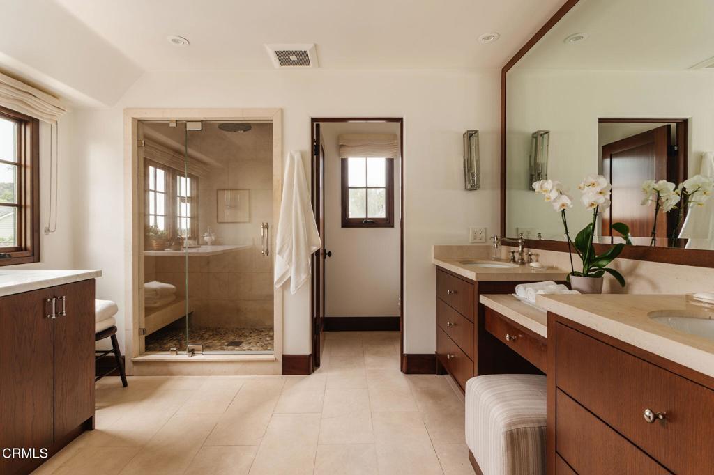 1447 Parkview Avenue Property Photo 33