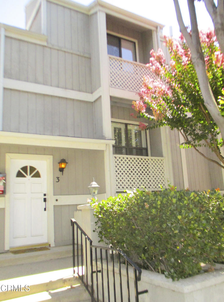 965 E Del Mar Boulevard 3 Property Photo 1