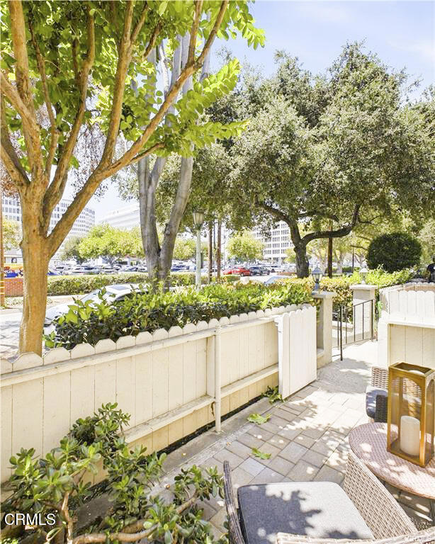 965 E Del Mar Boulevard 3 Property Photo 3