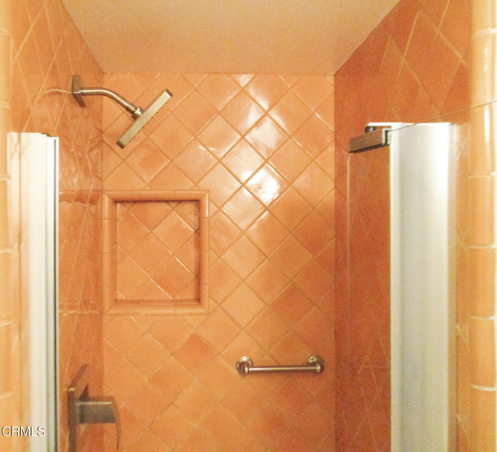 965 E Del Mar Boulevard 3 Property Photo 15