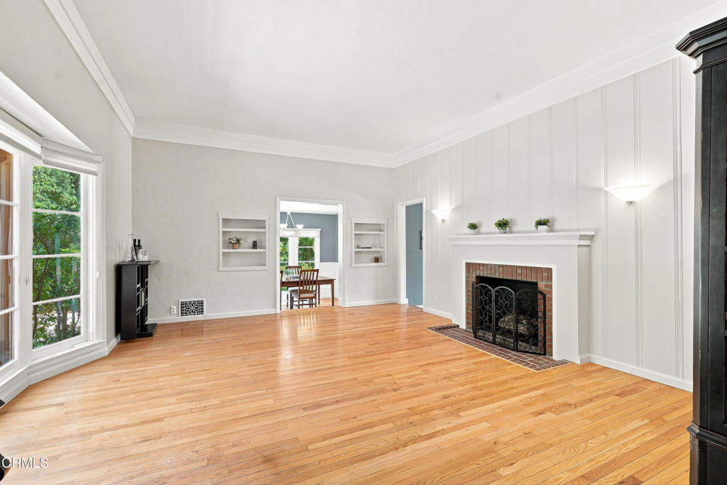 595 Elm Avenue Property Photo 7