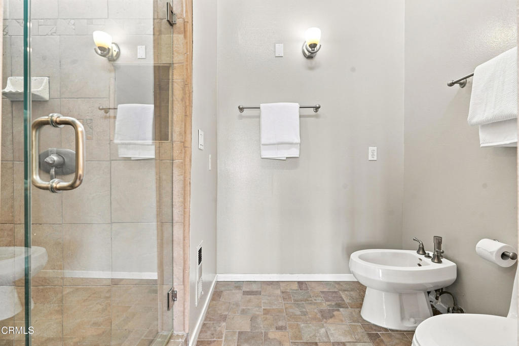 595 Elm Avenue Property Photo 43