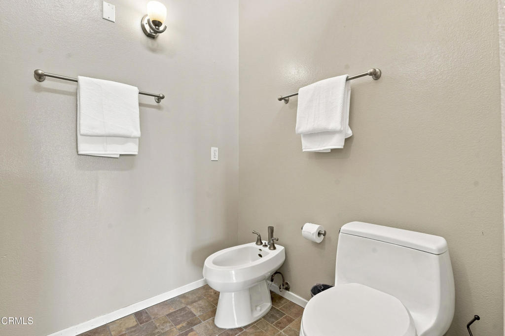 595 Elm Avenue Property Photo 44