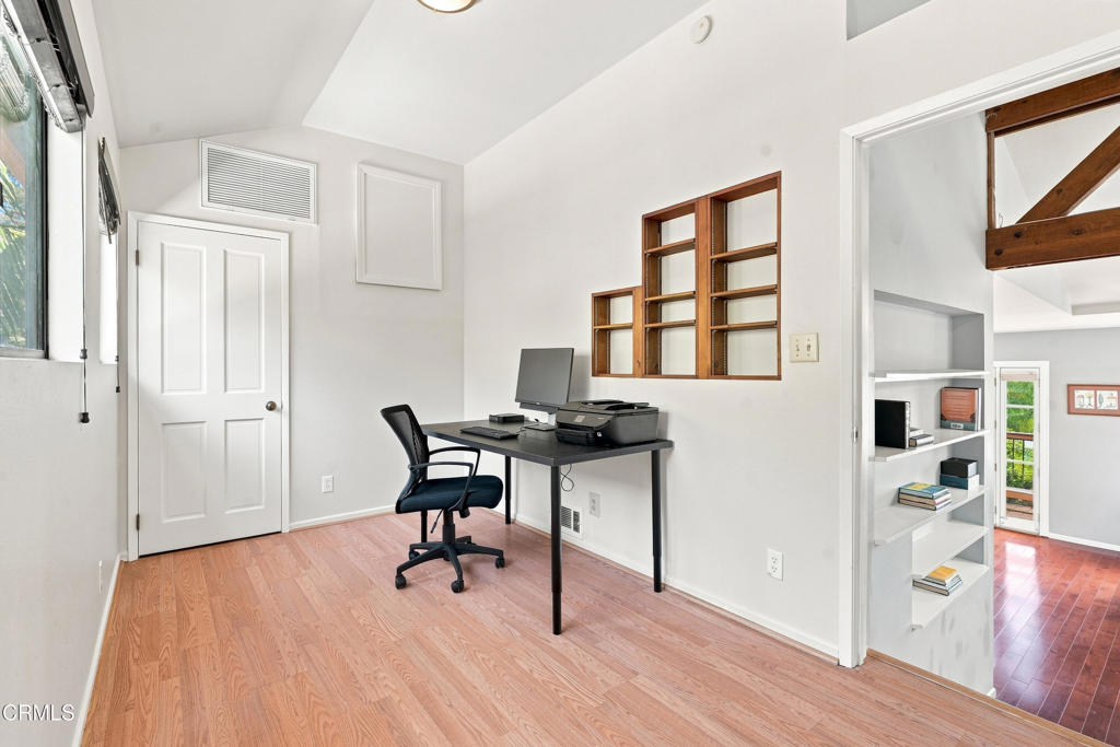 595 Elm Avenue Property Photo 49