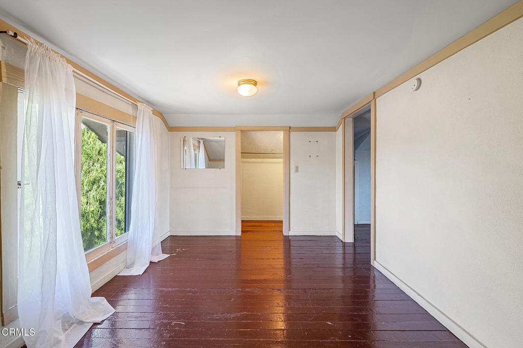 2025 La France Avenue Property Photo 40