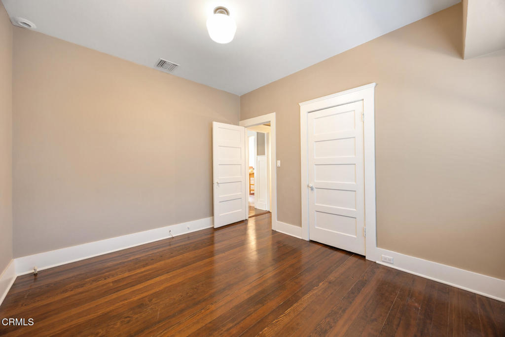 780 N Michigan Avenue Property Photo 16
