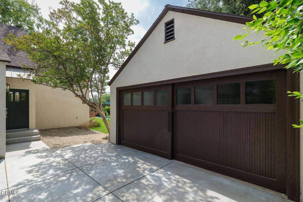 2384 E Orange Grove Boulevard Property Photo 53