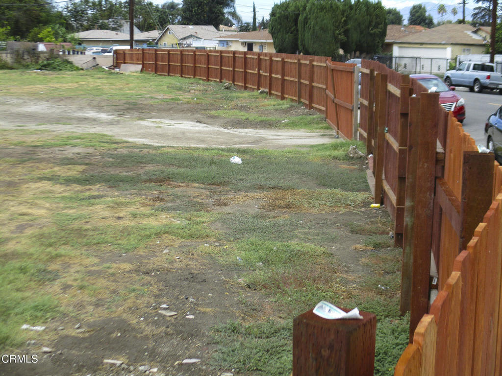 2439 Mountain View Road Property Photo 5