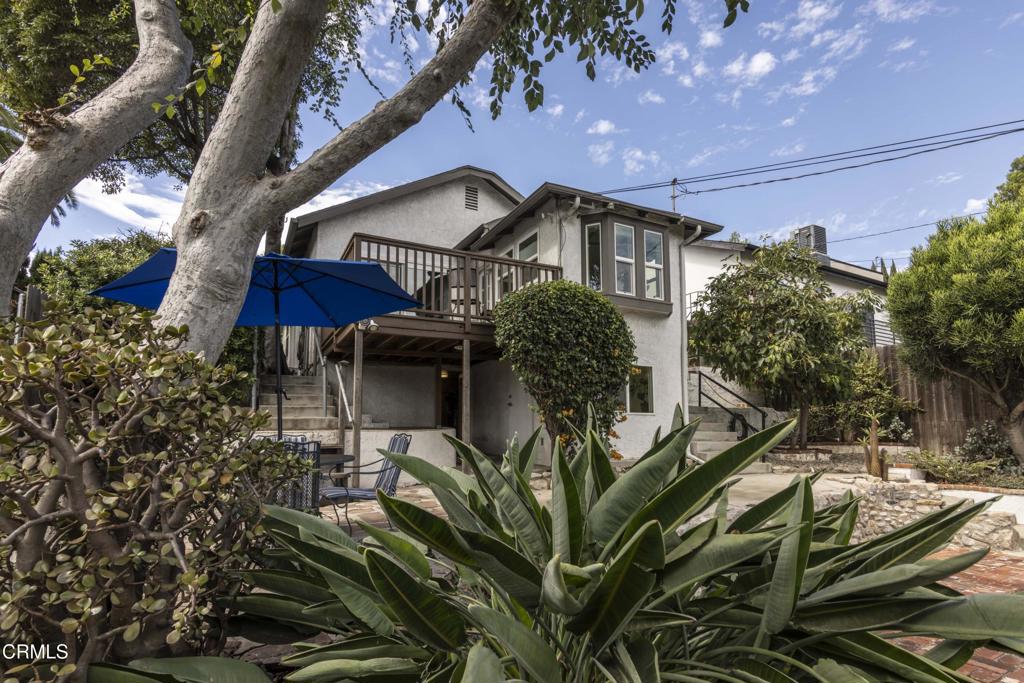 2738 Medlow Avenue Property Photo 1