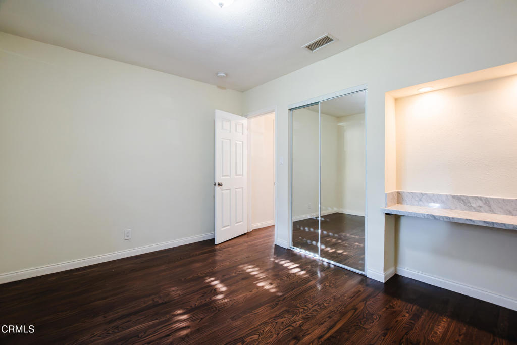 1547 Coolidge Avenue Property Photo 17