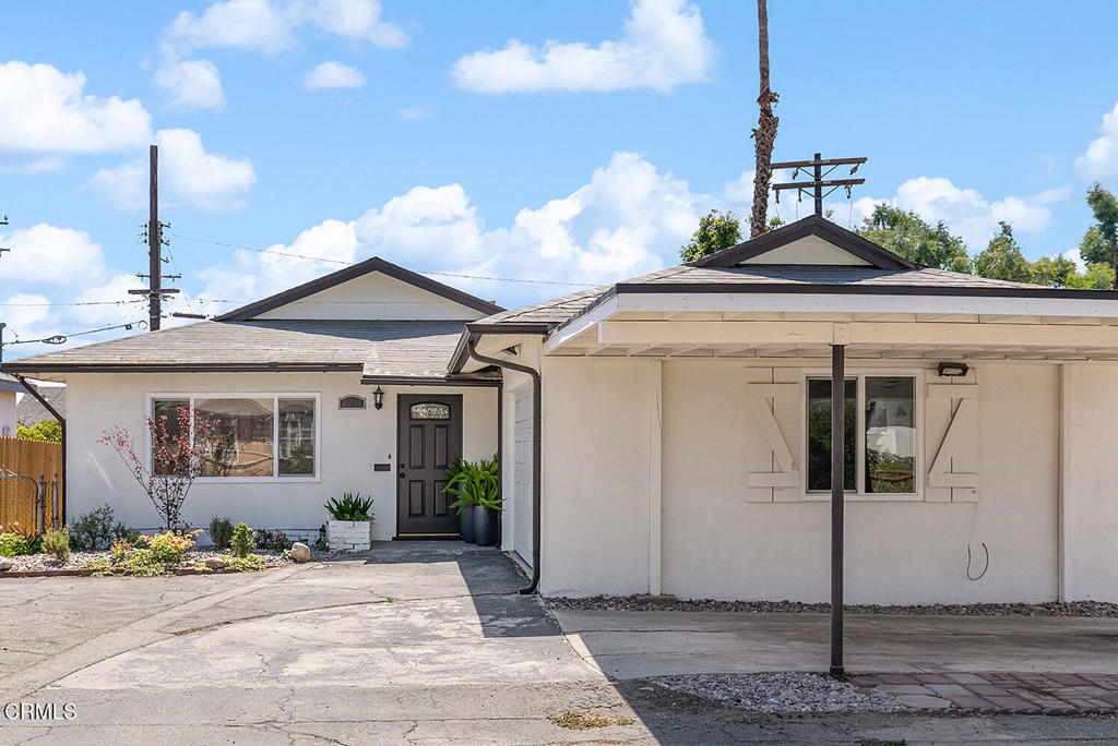 2211 1/8 Casitas Avenue Property Photo 3