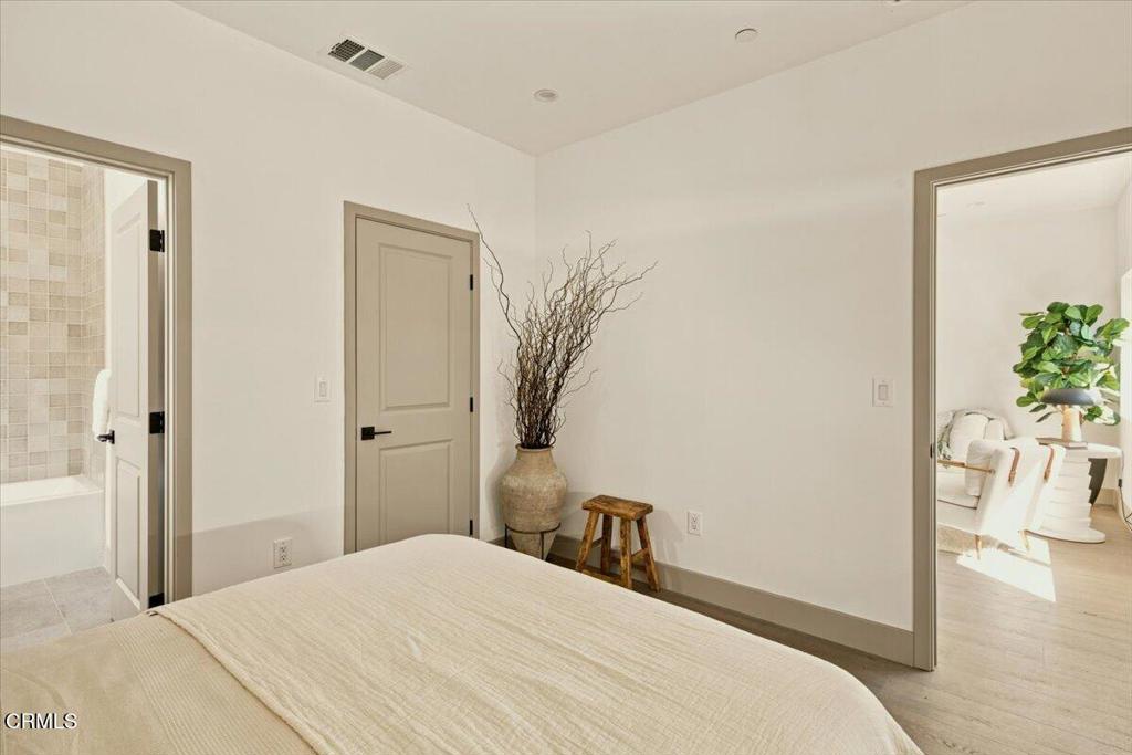636 Forest Avenue Property Photo 11