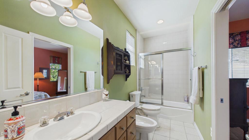 1807 S Mayflower Avenue Property Photo 32