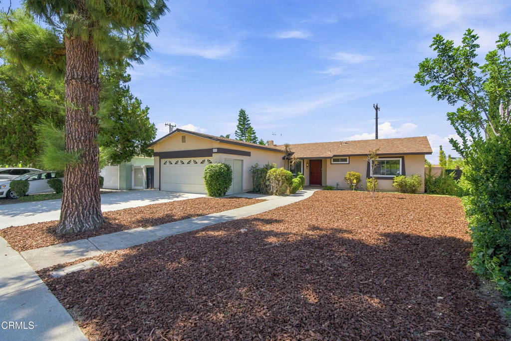 1535 Blue Haven Drive Property Photo 1