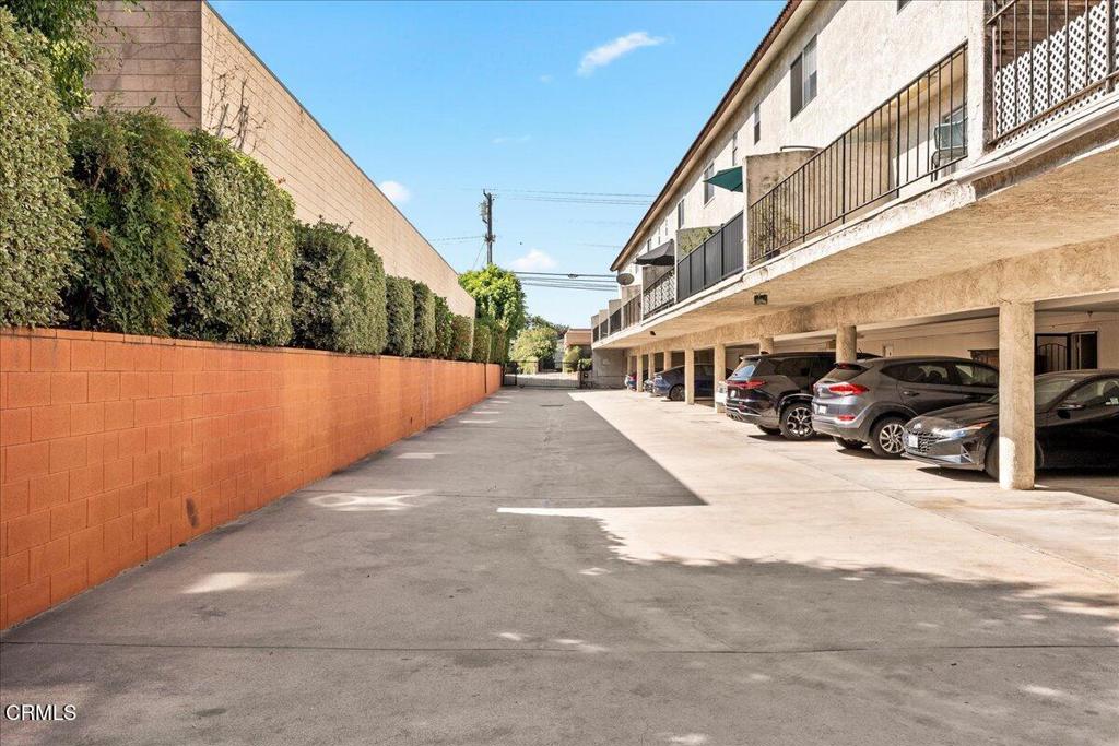 509 W Duarte Road F Property Photo 27
