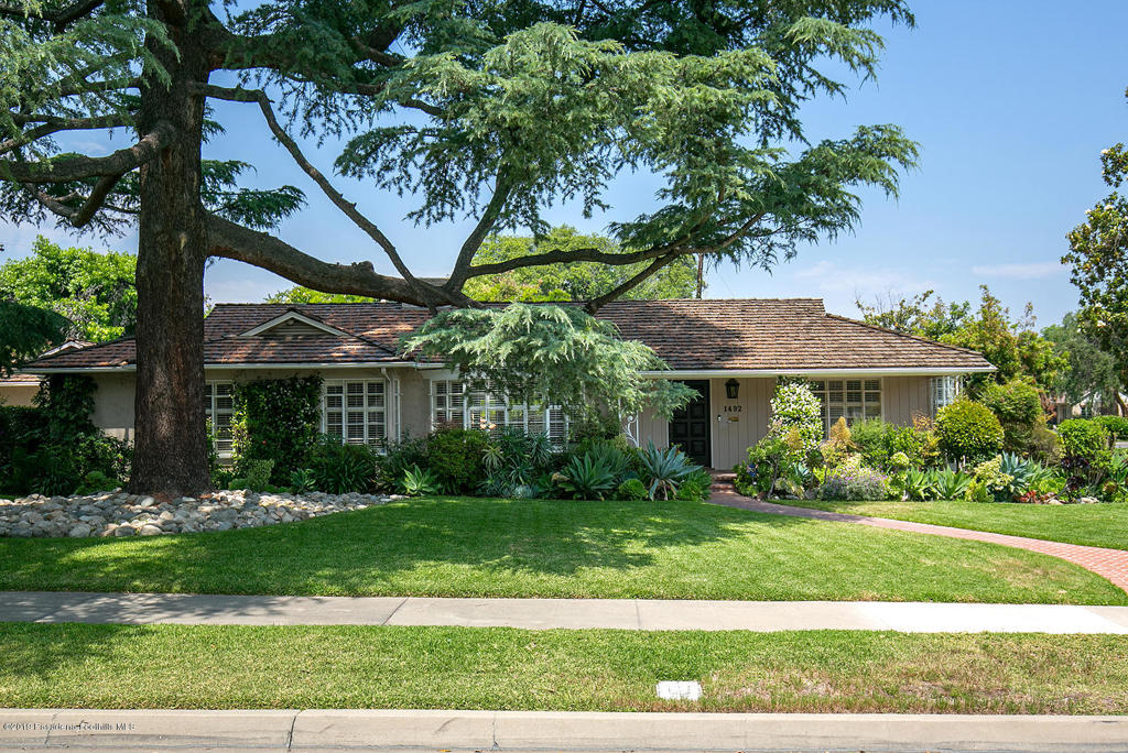 1492 Hampton Road Property Photo 1