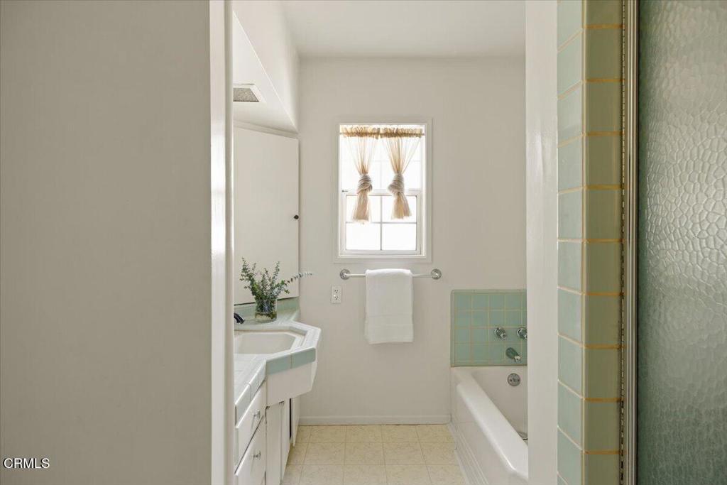 3585 Shadow Grove Road Property Photo 16