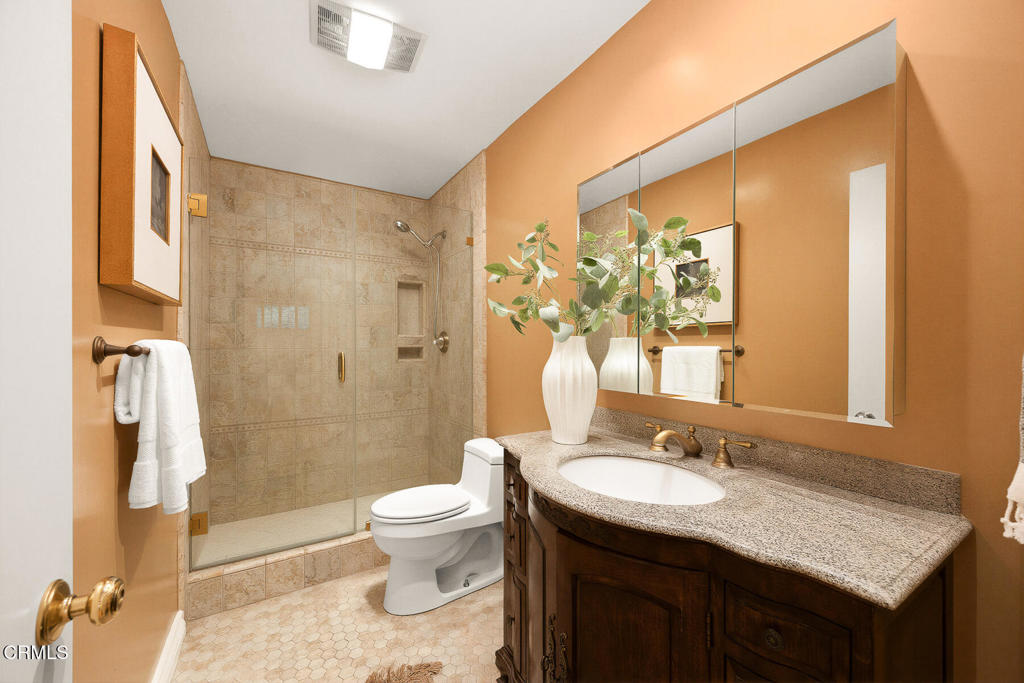 1520 Spruce Street 11 Property Photo 12