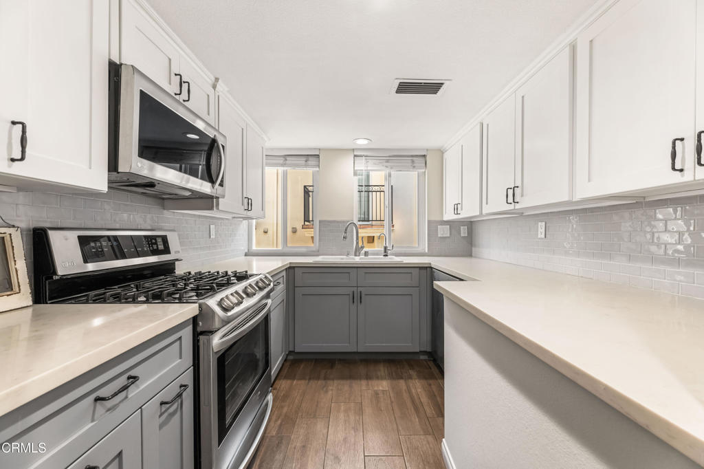 477 S Euclid Avenue E Property Photo 8