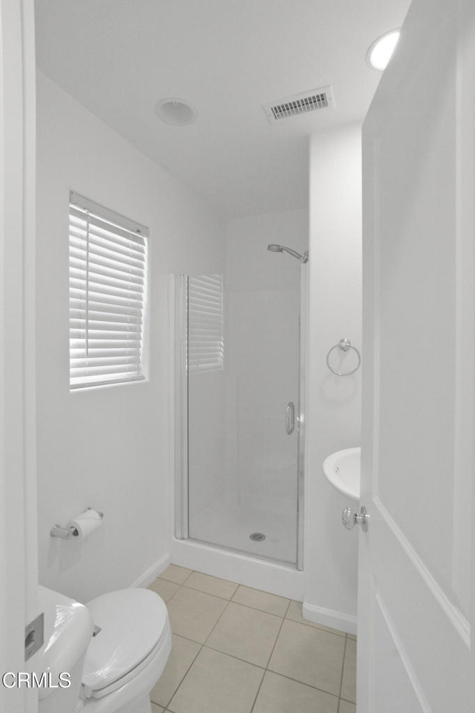 2250 N Hermosa Drive Property Photo 49
