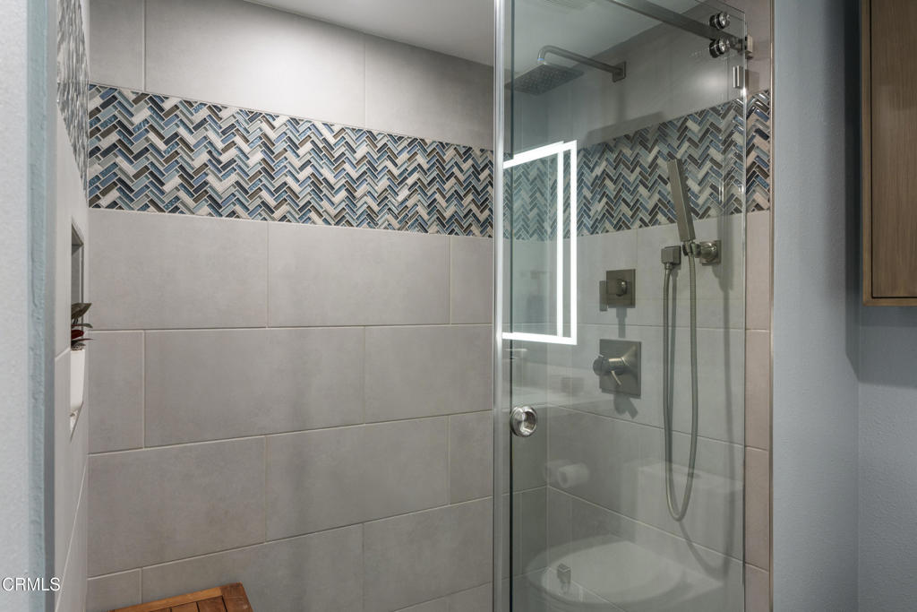 111 S De Lacey Avenue 304 Property Photo 41