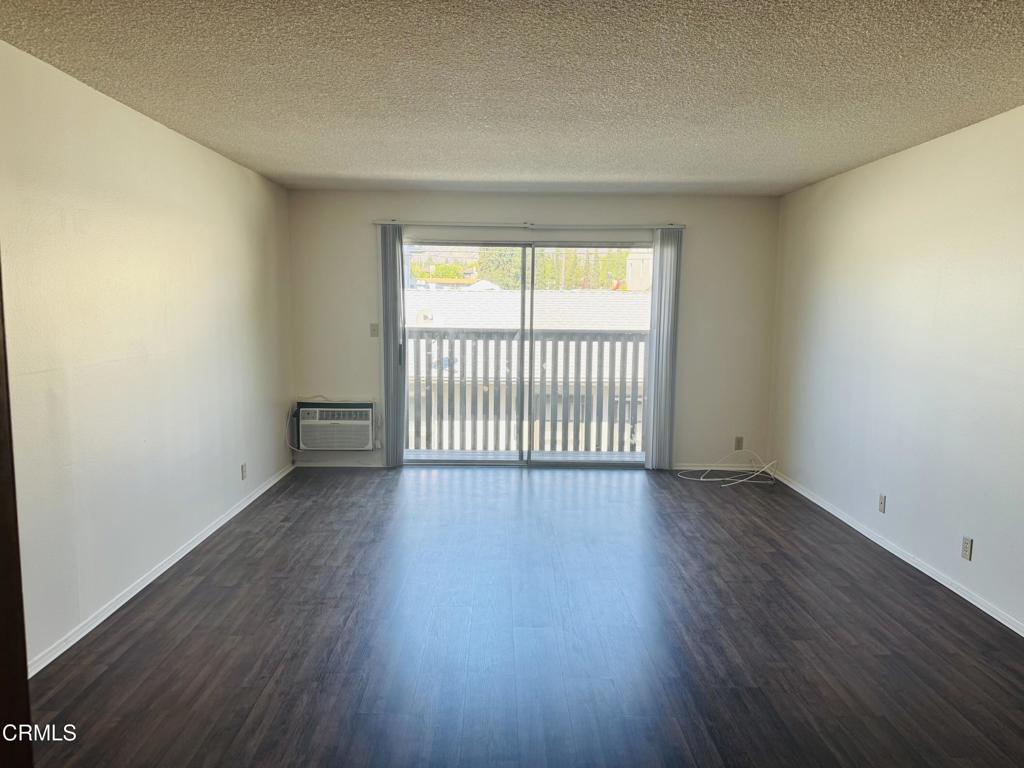 48 S Oak Avenue 6 Property Photo 1