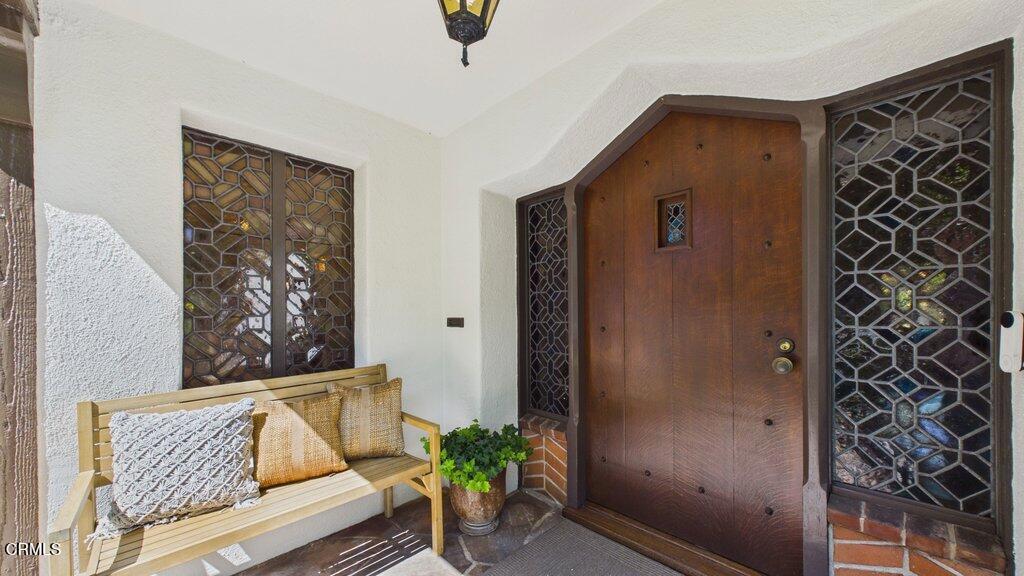 1828 Warwick Road Property Photo 4