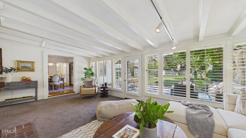 1828 Warwick Road Property Photo 14
