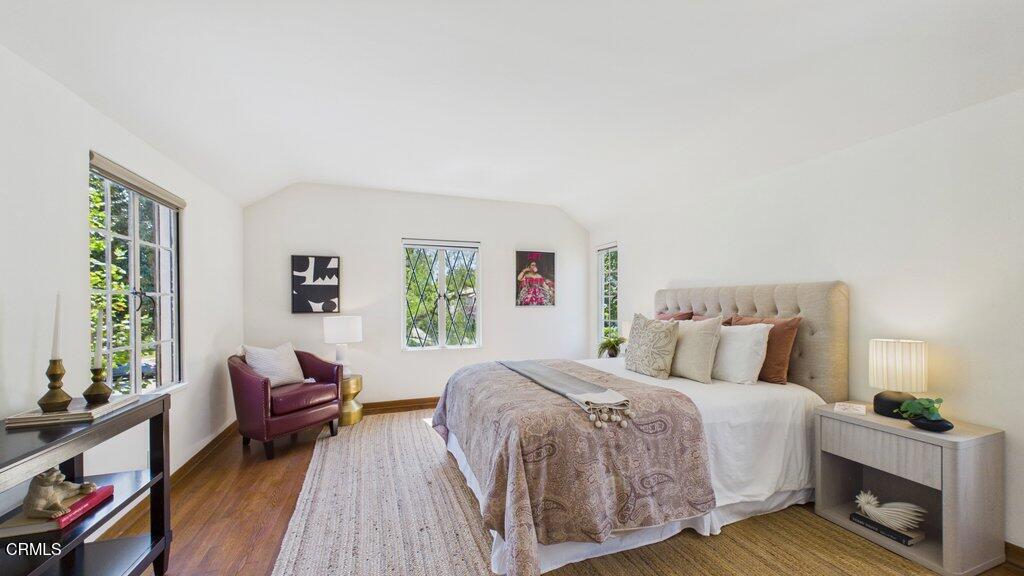 1828 Warwick Road Property Photo 32