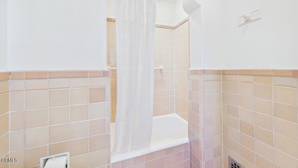 1828 Warwick Road Property Photo 35