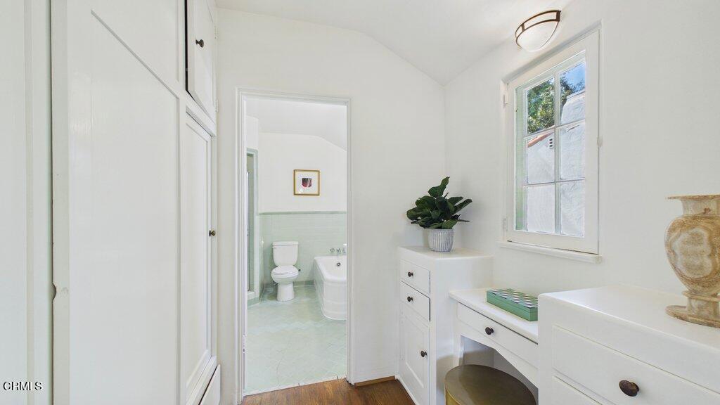 1828 Warwick Road Property Photo 45