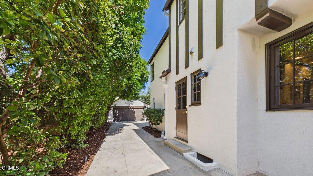 1828 Warwick Road Property Photo 48