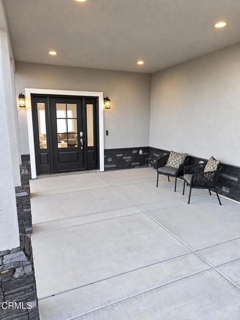 3511 Glenrose Avenue Property Photo 2