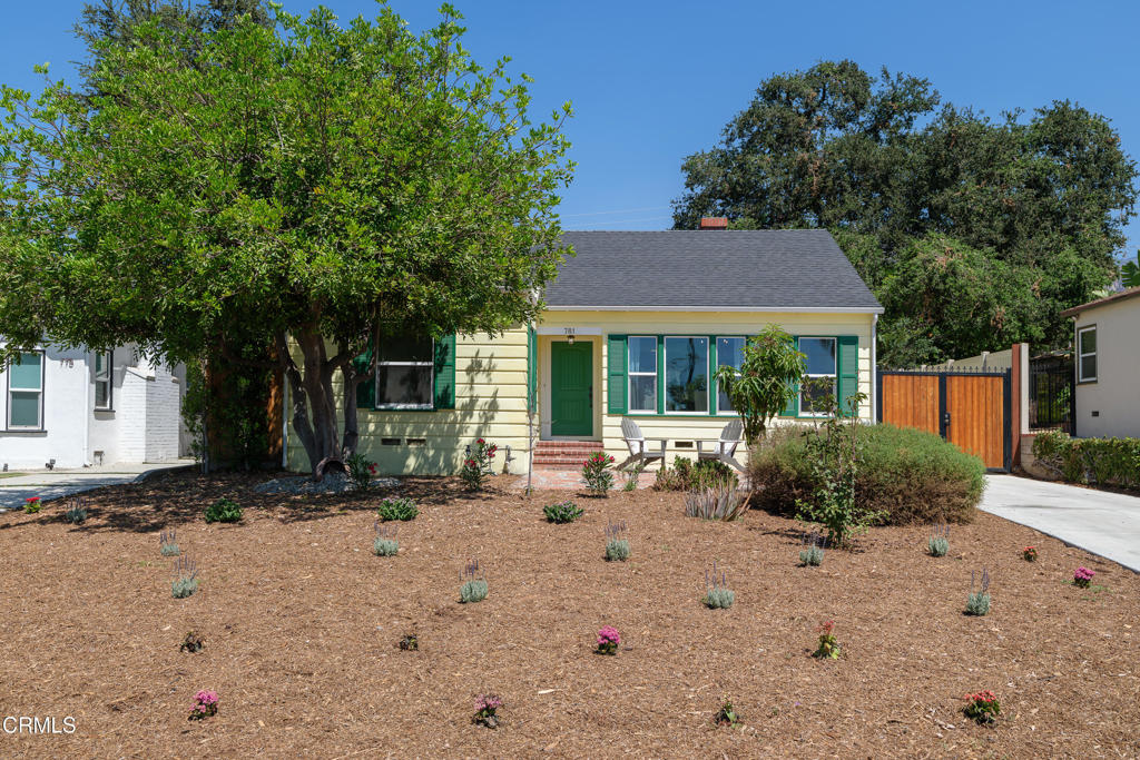 781 Morada Place Property Photo 3